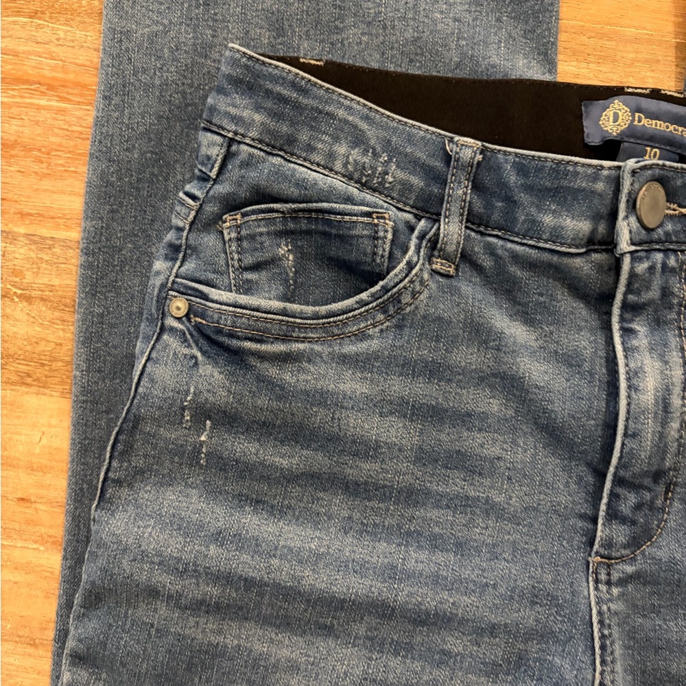Democracy “Ab”solution Jeans Size 10 Medium Wash Barely Boot Cut - Picture 8 of 16